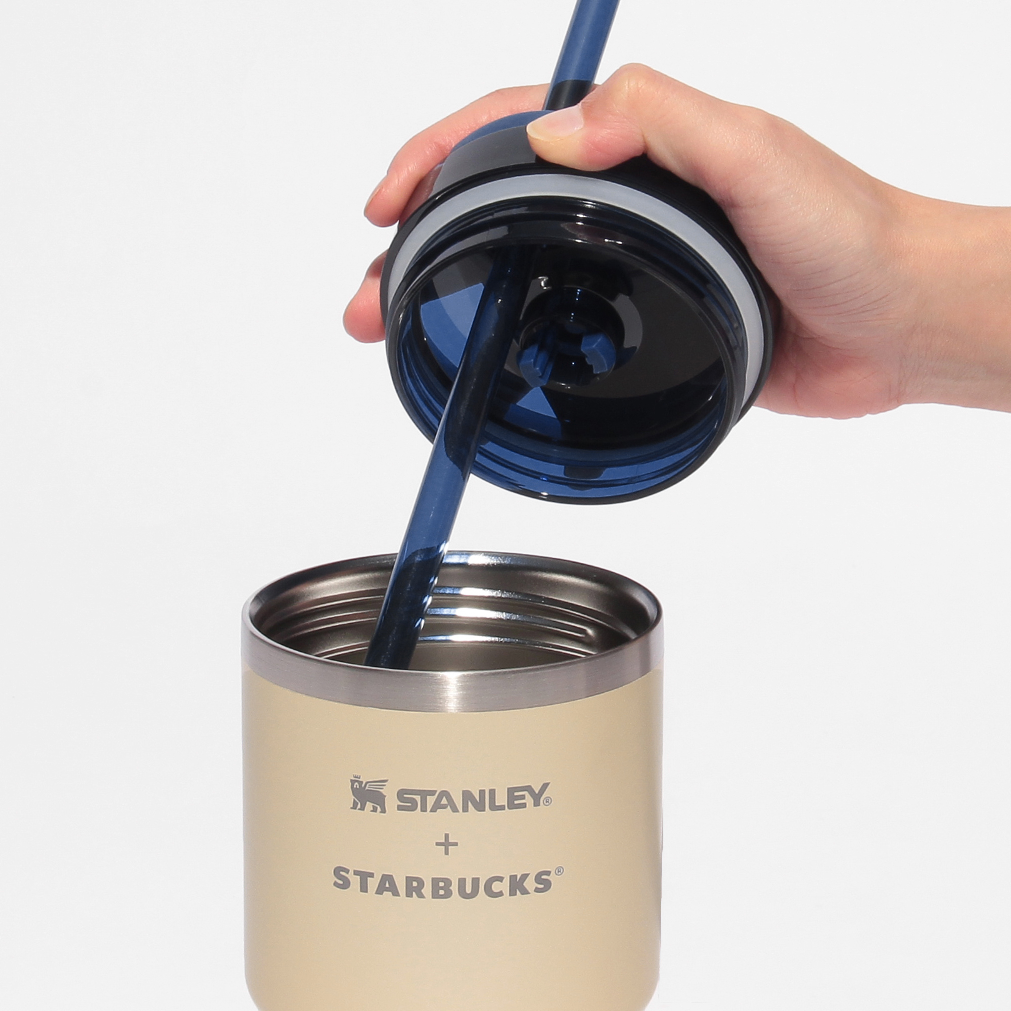 スターバックス　ワンハンドステンレスタンブラー　STANLEY 新品　非売品 9月1日20時オンラインストア先行発売]オータムフェスティバル