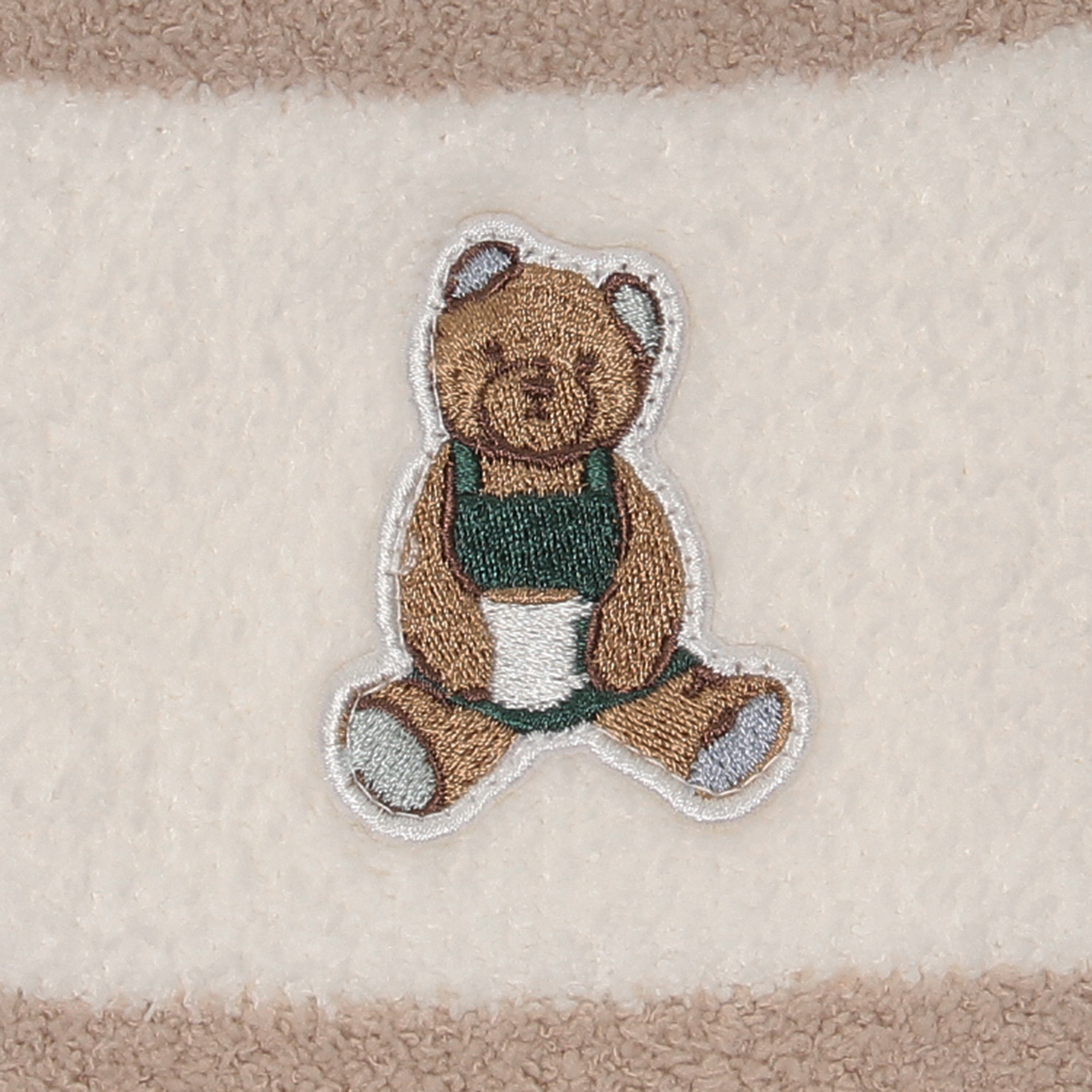 gelato pique パウダーベア刺繍ボーダーロングパンツ モカベージュ gelato pique パウダーベア刺繍ボーダーロングパンツ モカ