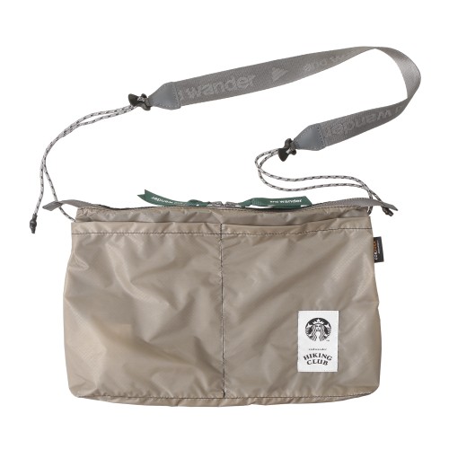 [9月9日6時オンラインストア発売]and wander + STARBUCKS Sil サコッシュ グレージュ