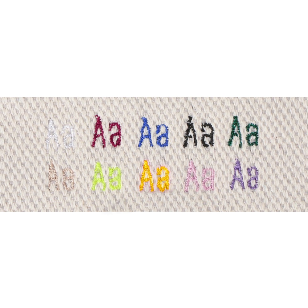 製品と糸色の組み合わせによっては刺繍が見えにくい場合があります。画像を参照ください。